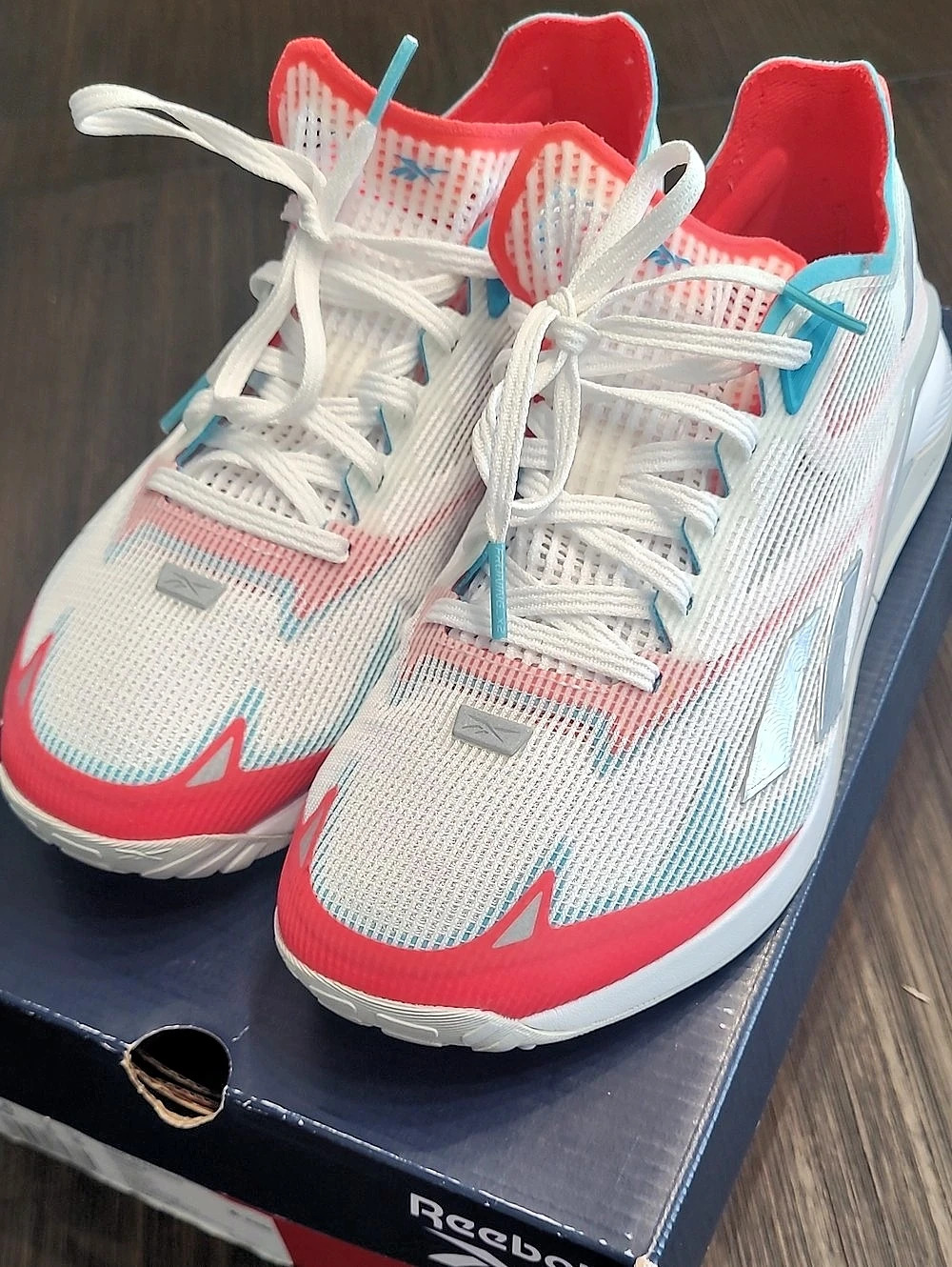 Reebok Floatzig 1 Athletic Shoes White & Pink US 7.5 NWT